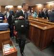 Pistorius chega ao segundo dia de julgamento  Foto: Reuters