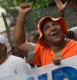 <p>Garis participam de protesto pelas ruas do Rio de Janeiro no início de 2014</p>  Foto: Mauro Pimentel / Terra