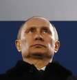 <p>Chefe do Kremlin afrima que o governo pr&oacute;-russo da pen&iacute;nsula &eacute; uma institui&ccedil;&atilde;o leg&iacute;tima</p>  Foto: AP