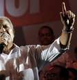 Salvador Sanchez Cerén, candidato à presidência de El Salvador pela Frente Farabundo Marti de Libertação Nacional (FMLN), em discurso após o resultado da eleição, neste domingo, 9 de março  Foto: Reuters