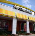 <p>Consumidores que são mais tentados a comprar alimentos neste sistema, geralmente presente em redes de fast food, comem 40 gramas extras de alimentos altamente calóricos</p>  Foto: Getty Images 