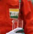 <p>Petrobras obteve lucro líquido de R$ 5,393 bilhões no primeiro trimestre de 2014</p>  Foto: Sergio Moraes / Reuters