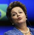 A presidente Dilma Rousseff concede entrevista coletiva durante a cúpula UE-Brasil em Bruxelas, na Bélgica, em fevereiro. 24/02/2014  Foto: Francois Lenoir / Reuters