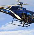 <p>Durante o protesto, um policial foi atingido por uma pedra na cabeça e carros da polícia também foram atacados</p>  Foto: Daniel Ramalho  / Terra