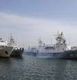 <p>Embarcações da guarda costeira ucraniana conduzem patrulhas no Mar Negro, em 25 de março. Dezenas de navios ucranianos deixaram a Crimeia nas últimas semanas</p>  Foto: Reuters