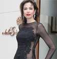 Luciana Gimenez aposta em vestido que deixa bumbum à mostra  Foto: AgNews