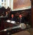 <p>Deputado Fl&aacute;vio Bolsonaro (PP) presidia sess&atilde;o ao lado do pai, o deputado federal Jair Bolsonaro (PP-RJ), e do irm&atilde;o, o vereador Carlos Bolsonaro (PP)</p>  Foto: Facebook / Reprodução