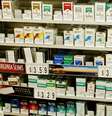 <p>Um projeto de lei deverá banir a ilustração em maços de cigarro no Reino Unido</p>  Foto: Getty Images 