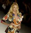 Candice Swanepoe foi a grande atração do desfile da Forum  Foto: Ricardo Matsukawa / Terra