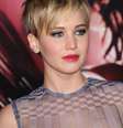 O curto de Jennifer Lawrence tem ganhado cada vez mais adeptas. Sua versão clássica é muito versátil   Foto: Shutterstock
