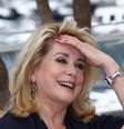 Catherine Deneuve batizou o navio no dia 27, em Lyon, na França  Foto: Uniworld Boutique River Cruises/Divulgação