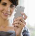 Em meio a correria do dia a dia, muitas mulheres vêm encontrando na tecnologia uma grande aliada para exercer bem o papel de mãe dentro de casa e ainda cumprir todas as tarefas domésticas e profissionais  Foto: Thinkstock 
