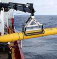 O Bluefin 21 foi colocado no Oceano Índico para começar a vasculhar o fundo do mar em busca de vestígios do voo MH370  Foto: Reuters