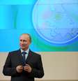 <p>Vladimir Putin pediu &agrave;&nbsp;ONU&nbsp;que a comunidade internacional condene o uso da for&ccedil;a por parte das autoridades de Kiev, leste da Ucr&acirc;nia</p>  Foto: AFP
