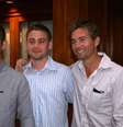 <p>Paul Walker ao lado dos irmãos, Caleb e Cody</p>  Foto: Facebook / Reprodução