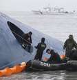 Dados apontam que praticamente todos os desaparecidos ficaram presos dentro da embarcação Sewol  Foto: Reuters