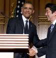 Barack Obama e Shinzo Abe participaram de entrevista coletiva juntos  Foto: AP