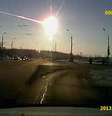 <p>Uma rocha espacial que explodiu próximo a Chelyabinsk, na Rússia, em 2013, feriu mais de mil pessoas e criou uma bola de fogo que provocou queimaduras em algumas testemunhas</p>  Foto: AP