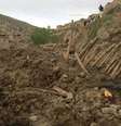 <p>O deslizamento aconteceu em uma região remota de montanhas no nordeste do Afeganistão, após uma semana de fortes chuvas </p>  Foto: AP