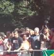 <p>Alexandre Padilha, ex-ministro da Saúde, desfila no trio elétrico da Central Única dos Trabalhadores (CUT), na Parada Gay 2014, em São Paulo</p>  Foto: Janaina Garcia / Terra