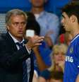 José Mourinho acredita que Oscar chegará em alta à Copa, mas fez ressalvas  Foto: Reuters