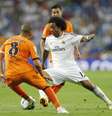 Marcelo foi titular, mas não agradou diante do Valencia  Foto: AP
