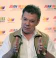 <p>O presidente da Col&ocirc;mbia, Juan Manuel Santos, participa de entrevista em Villavicencio, em 6 de maio. Ele prometeu "dar a vida"&nbsp;para trazer&nbsp;paz para a Col&ocirc;mbia, mas disse que se n&atilde;o for eleito, as&nbsp;negocia&ccedil;&otilde;es com as&nbsp;Farc poder&atilde;o entrar em colapso</p>  Foto: Reuters