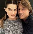 <p>Isabelli Fontana apareceu diferente do que os fãs estão acostumados a ver em ensaios, sem produção ou maquiagem</p>  Foto: Instagram / Reprodução