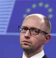 <p>Primeiro-ministro da Ucrânia, Arseniy Yatsenyuk (foto), apoiou negociações internacionais na tentativa de solucionar a crise no país</p>  Foto: Reuters