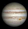 <p>Novas imagens tiradas pelo Hubble mostram que a mancha vermelha de Júpiter está menor do que nunca</p>  Foto: Reuters