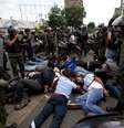<p>A Guarda Nacional Bolivariana deteve 105 manifestantes em Caracas, em maio, durante incidentes em um protesto estudantil exigindo a liberta&ccedil;&atilde;o de colegas presos nos &uacute;ltimos dias</p>  Foto: Fernando Llano / AP
