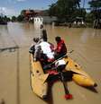 <p>Inundações afetaram mais de 1,6 milhão de pessoas e deixaram pelo menos 50 mortos.</p>  Foto: Reuters