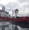 O navio australiano Ocean Shield foi atrelado como parte da busca de MH370, mas o navio está agora no porto, enquanto um problema no transponder é arrumado  Foto: Reuters