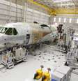 Linha de produção do KC-390 da Embraer  Foto: Divulgação