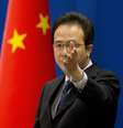 A identidade das outras duas pessoas que teriam falecido "ainda precisa ser confirmada", declarou nesta quarta-feira Hong Lei, porta-voz da diplomacia chinesa  Foto: AP