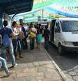 Vans garantem transporte durante a paralisação de ônibus  Foto: Anderson Oliveira / vc repórter