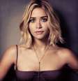 Ashley Olsen combina o estilo cowgirl com o cabelo curto   Foto: Reprodução/Instagram