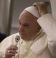 Ao afirmar que o celibato dos padres "não é um dogma para a Igreja", o papa Francisco abre uma porta para a discussão do tema  Foto: Andrew Medichini / AP