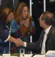 <p>Ministra dos Direitos Humanos, Ideli Salvatti, a atriz Maria Zilda e o presidente da Casa, Renan Calheiros</p>  Foto: José Cruz / Agência Brasil