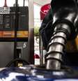 <p>Decis&atilde;o de aumentar o pre&ccedil;o da gasolina &eacute; da Petrobras, disse o ministro da Fazenda, Guido Mantega</p>  Foto: Bruno Santos / Terra