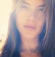  Foto: Instagram @alessandraambrosio / Reprodução