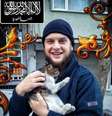 <p>O americano - conhecido pelo seu nome de guerra Abu Huraira al-Amriki - já teria participado ataques terroristas antes </p>  Foto: Twitter