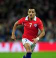 <p>Sanchez aposta em vitória histórica contra o Brasil</p>  Foto: Getty Images 