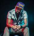 <p>O DJ Dennis anima a festa no Clube Monte Líbano</p>  Foto: Divulgação