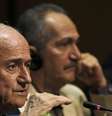 <p>Blatter disse que o mundo está perturbado pela mídia</p>  Foto: Paulo Whitaker / Reuters