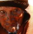 <p>O governo da Bolívia considerou há uns meses o agricultor Carmelo Flores Laura o homem mais velho do planeta</p>  Foto: Twitter