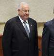 <p>Rec&eacute;m eleito Reuven Rivlin (&aacute; esquerda)&nbsp;posa ao lado do atual presidente&nbsp;israelense Shimon Peres, durante uma sess&atilde;o do parlamento em Jerusal&eacute;m, nesta foto de arquivo de&nbsp;mar&ccedil;o de&nbsp;2010&nbsp;</p>  Foto: Reuters