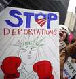 Dos americanos, 37% respaldam a atuação em matéria migratória de Barack Obama  Foto: Jim Young / Reuters