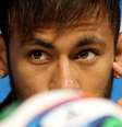 <p>Neymar em sua primeira entrevista oficial para a Copa do Mundo</p>  Foto: Ricardo Matsukawa / Terra