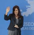 A ocupação "militar" britânica das Malvinas é "uma das formas de colonialismo mais obsoletas" e "a Argentina é um país de paz", disse a presidente argentina  Foto: EFE